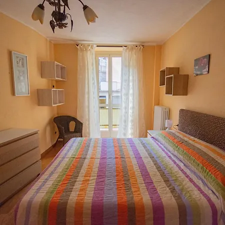 La Piccola Parigi Lezzeno